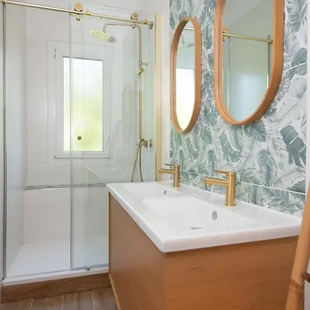 Maison Design Villa *