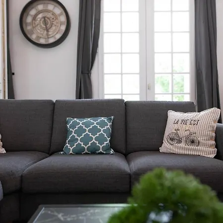 Villa Maison Design *